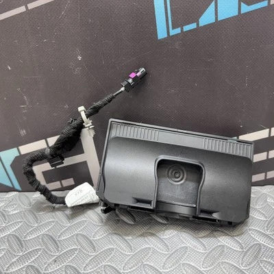 OEM 2015-2018 BMW X5M X5 F15 CENTER CONSOLE WIRELESS PHONE CHARGER - Image 1 of 4