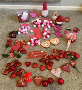 Valentines Day Decor TREE DECORATIONS Lot Garland etc 37+ PCs - Picture 1 of 15