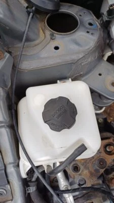 BOTELLA EXPANSIÓN RADIADOR HYUNDAI IX35 ESTATE 5 PUERTAS 2010-2015  Foto 1 de 3