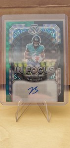 💥2023 Mosaic Football TANK BIGSBY In Focus Green/Black Mosaic Auto SSP #6/25💥