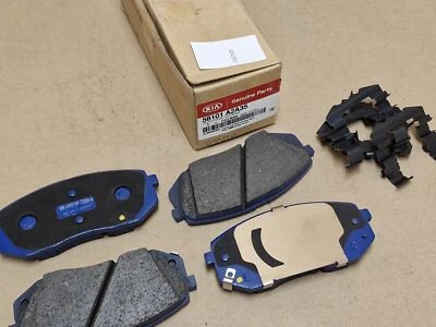 Conjunto de pastilhas de freio KIA SOUL Mk2, PS 2.0 dianteiro 2014-2018 G4NA 58101-A2A35 genuíno NOVO - Imagem 1 de 4