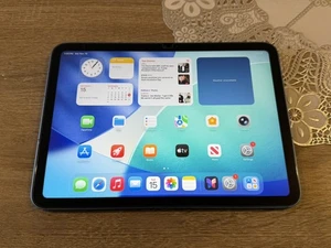 iPad 10th Gen 10.9 256gb WiFi & Cellular 5G Blue Unlocked - Picture 1 of 10