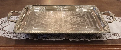 Bandeja para servir marroquí plateada de colección - hecha a mano años 70 - grabado ornamentado Foto 1 de 4