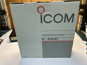 Receptor escáner de banda ancha Icom R100 R-100. Gobierno impecable y completo - Imagen 1 de 17