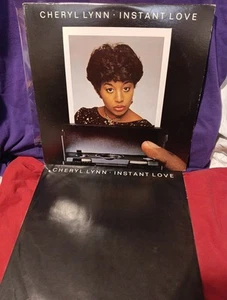 Cheryl Lynn - Instant Love Lp Record Columbia 1982 FUNK/SOUL VG+/VG+ Sleeved  - Picture 1 of 14