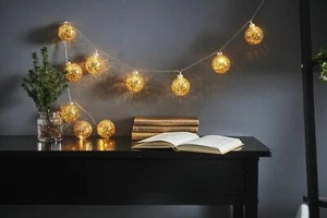 LED Lichterkette Glitterkugeln 10 LED warmweiß Länge 130cm Batteriebetrieb Timer - Bild 1 von 3