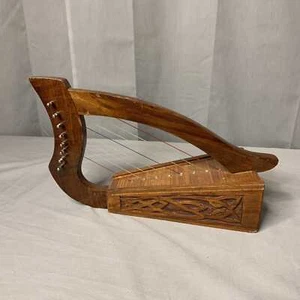 Baby Celtic Harp Mid East Mfg Made in Pakistan - 6 x 14 x 8 - Picture 1 of 8