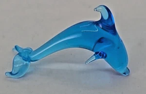 Hand Blown Leaping Glass Dolphin Figurine Sky Blue 2.5" x 1" Collectible Art - Picture 1 of 8