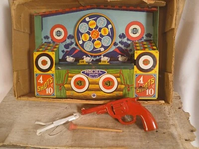 Galería de tiro mecánica de cuerda Wyandotte de metal vintage de 1930 en caja original Foto 1 de 4