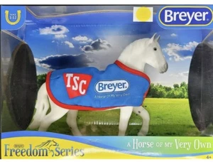 Breyer Freedom Serie Pferd im Maßstab 1:12 mit TSC Exclusive Decke [Neu] - Bild 1 von 6