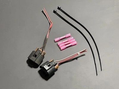 2003-2024 Toyota 4Runner OEM Headlight And/or Fog Light Bulb Connectors Pair - Image 1 of 4