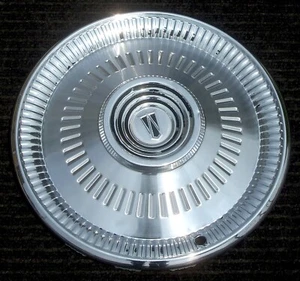 One Genuine 1964 Ford Fairlane 500 Ranch Wagon 14" Hubcap Wheel Cover OEM - Picture 1 of 11