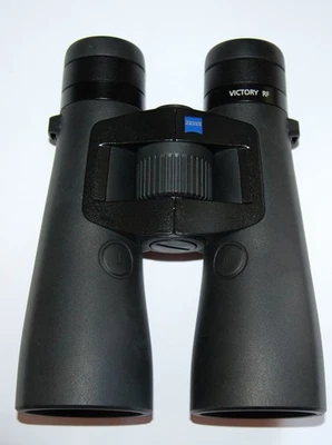 Zeiss Fernglas Victory RF 8 x 54 Entfernungsmesser  Top  Werksüberholt Lesen - Bild 1 von 4