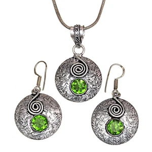 Peridot   Gemstone Pendant Jewelry Set Quartz Necklace 18-20'' - Picture 1 of 11