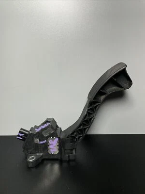 Genuine Accelerator Pedal Sensor Assy 78110-0R020 for 2009-2011 Toyota RAV4 Foto 1 de 4