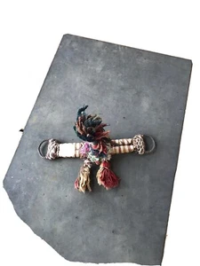 Antike Stammes Pferdekopfbedeckung mit schönen Farben von Pflanzenfarben - Bild 1 von 4