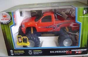 NEW 2007 BRIGHT Silverado Red 1:14 R/C Radio Control Vehicle 9.6V Battery TRUCK - Picture 1 of 3