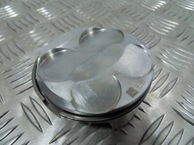 Pistón estándar original con motor BMW S1000 R/RR 2015 a 2019 Foto 1 de 4