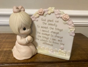 Precious Moments "Serenity Prayer Girl" 1993 mit Box #530697 - Bild 1 von 8