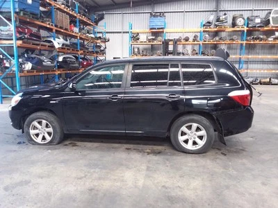 TOYOTA KLUGER LEFT REAR DOOR WINDOW GSU40-GSU45, 05/07-02/14 2008 - image 1 of 4