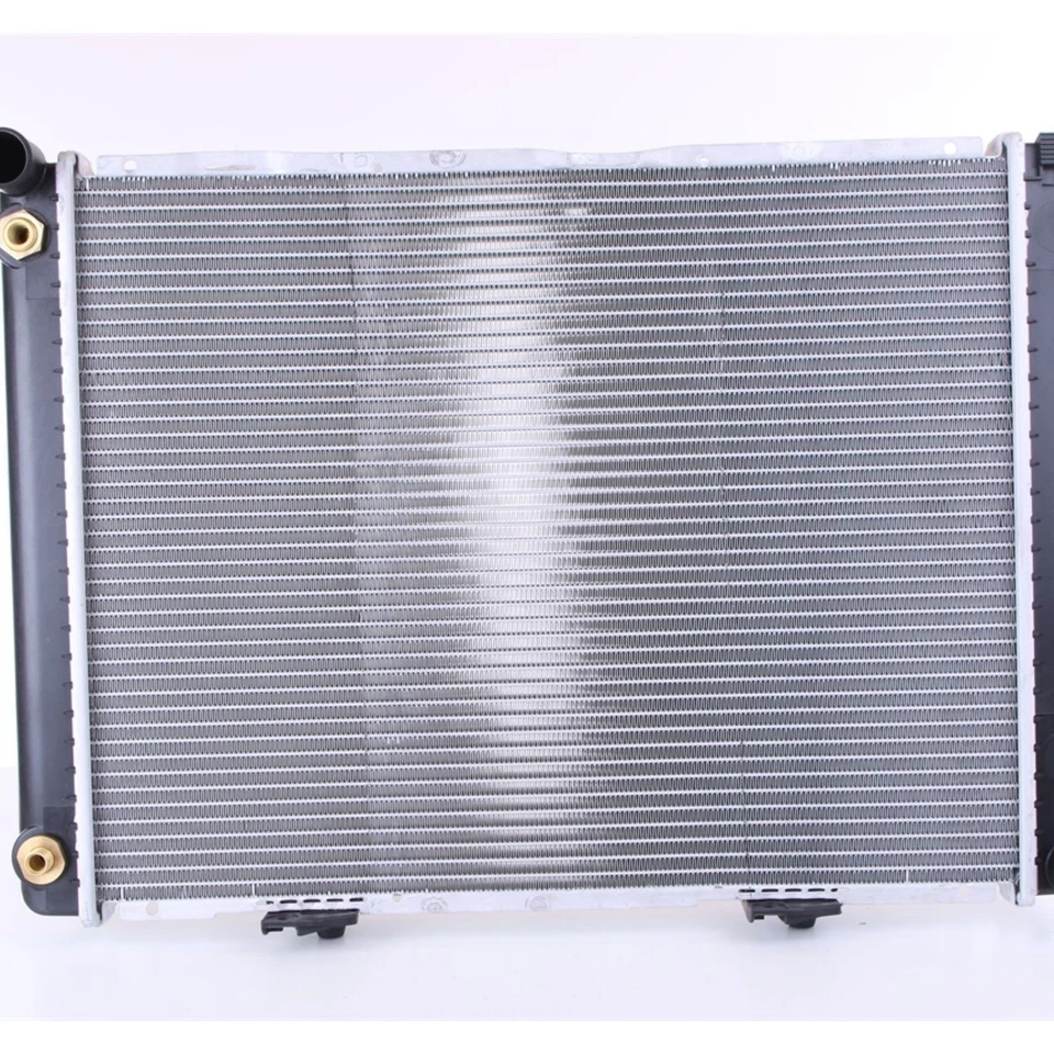 Nissens 62734A 散热器 带集成变速箱油冷却器 适用于 86-89 190D — 第 1/4 张图片