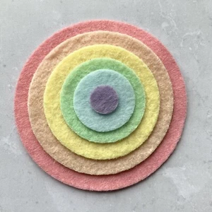 Rainbow Felt Die Cut Circles - Picture 1 of 3