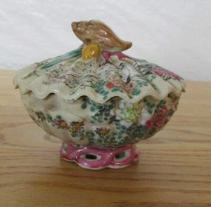 Antique Japanese Satsuma Shell Form Lidded Trinket Box - Picture 1 of 6