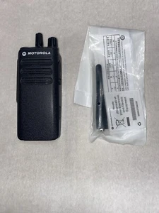 Generalüberholtes Motorola CP100d UHF Digitalradio & Antenne AAH87YDC9JA2AN - Bild 1 von 5