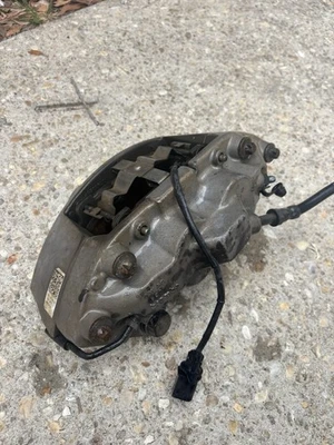 Par de pinzas delanteras izquierda derecha Brembo Audi Q5 2013-2017 345 mm Foto 1 de 4