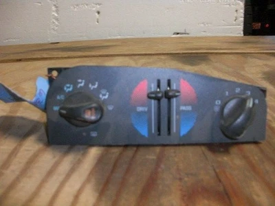 95 96 97 98 99 CONTROL DE TEMPERATURA MONTE CARLO 51489 Foto 1 de 2