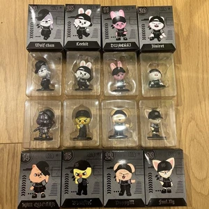 Figura Stray Kids versión normal  Juego Completo Estadio Skzoo Oficial DominATE - Imagen 1 de 2