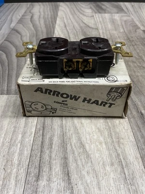 ARROW HART COOPER 5462 RECEPTACLE *FREE SHIPPING* #4028F158SI - Image 1 of 3