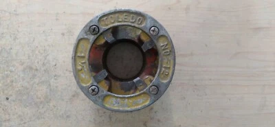 USED TOLEDO #12 1-1/2" NPT DIE HEAD - CHIPPED TEETH - DROP HEAD TYPE - Image 1 of 4