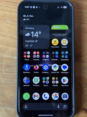 Google Pixel 10 Pro 16/128GB, Obsidian Black, OVP Rechnung August 2025 - Bild 1 von 4