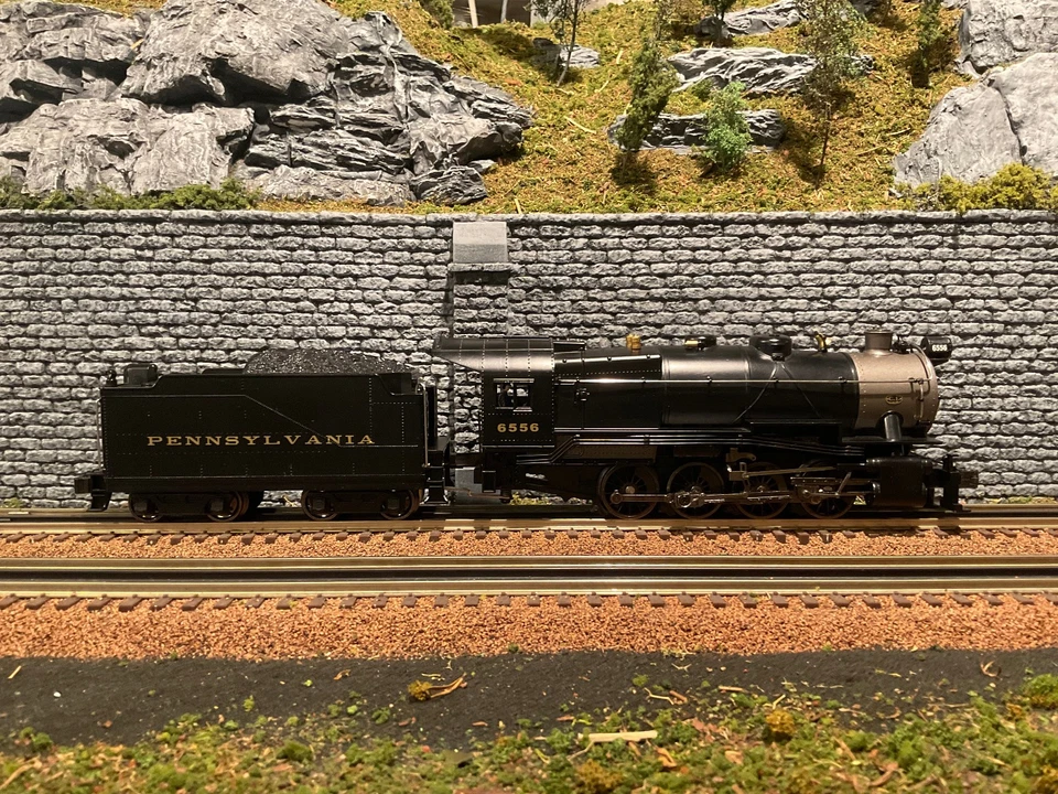 Weaver 1800LP O Scale Pennsylvania Railroad C-1 0-8-0  Steam Loco w/TMCC & Sound - Image 1 of 4