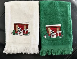 Disney GOOFY Christmas Embroidered Hand Towels Mickey Unlimited Green White Vtg - Picture 1 of 9