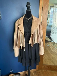 Women's Chic Cropped Tassel Fringe Faux Suede Moto Jacket - Picture 1 of 3