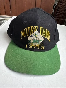 De colección Notre Dame Lucha Irlandés ADJ Firmas Logo Grande Snapback Gorra Gorra - Imagen 1 de 6