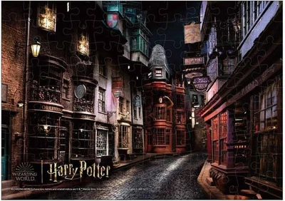 108 Piece Jigsaw Puzzle Harry Potter Diagon Alley (18.2x25.7cm) - Image 1 of 4