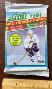 Score NHL Hockey Cards Series 2 - Unopened Pack - 15 Cards  1991 English - Picture 1 of 2