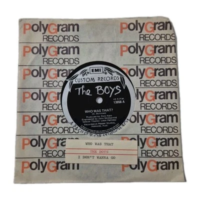 THE BOYS - '¿Quién era eso?' Disco único de vinilo JUKEBOX STRIP 7" AUST. PRENSADO Foto 1 de 4