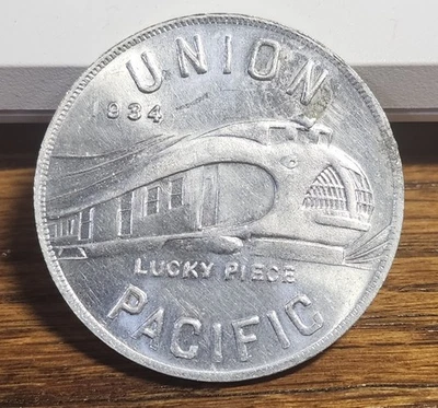 Union Pacific Railroad Pullman Car 1934 Lucky Token aluminio con mancha Foto 1 de 2