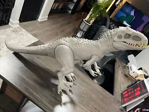 Jurassic World Destroy N Devour Indominus Rex 20 Zoll *gebrochener Kiefer* - Bild 1 von 3