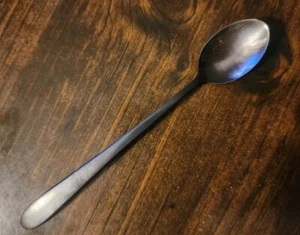 Lunt Sterling Infant Feeding Spoon 5 1/4" 14g - Picture 1 of 8