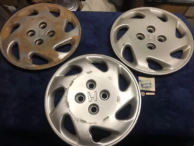 Three Honda Civic hubcaps 1992 1993 1994 1995 Sold As Is - Image 1 of 4