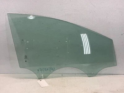 Ford Focus Sel 2012-2018 paso delantero derecho puerta lateral ventana vidrio, fabricante de equipos originales lote 037 Foto 1 de 4