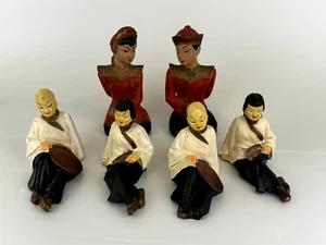 Lote De Colección De 6 Estatuillas De Tiza Pareja Asiática Hombre Rojo Mujer Cocina * COMO ESTÁN - Imagen 1 de 8