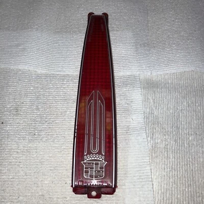 Cadillac Deville Fleetwood 1978 luz trasera lámpara lente lámpara trasera parachoques extremo OEM Foto 1 de 4