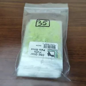 Hareline CDC Oiler Puffs-Fly Tying Cul de Canard Feathers - Pale Olive- 35x - Picture 1 of 4