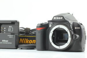 [Near MINT] Nikon D3000 10.2MP Digital SLR Camera Black From JAPAN #